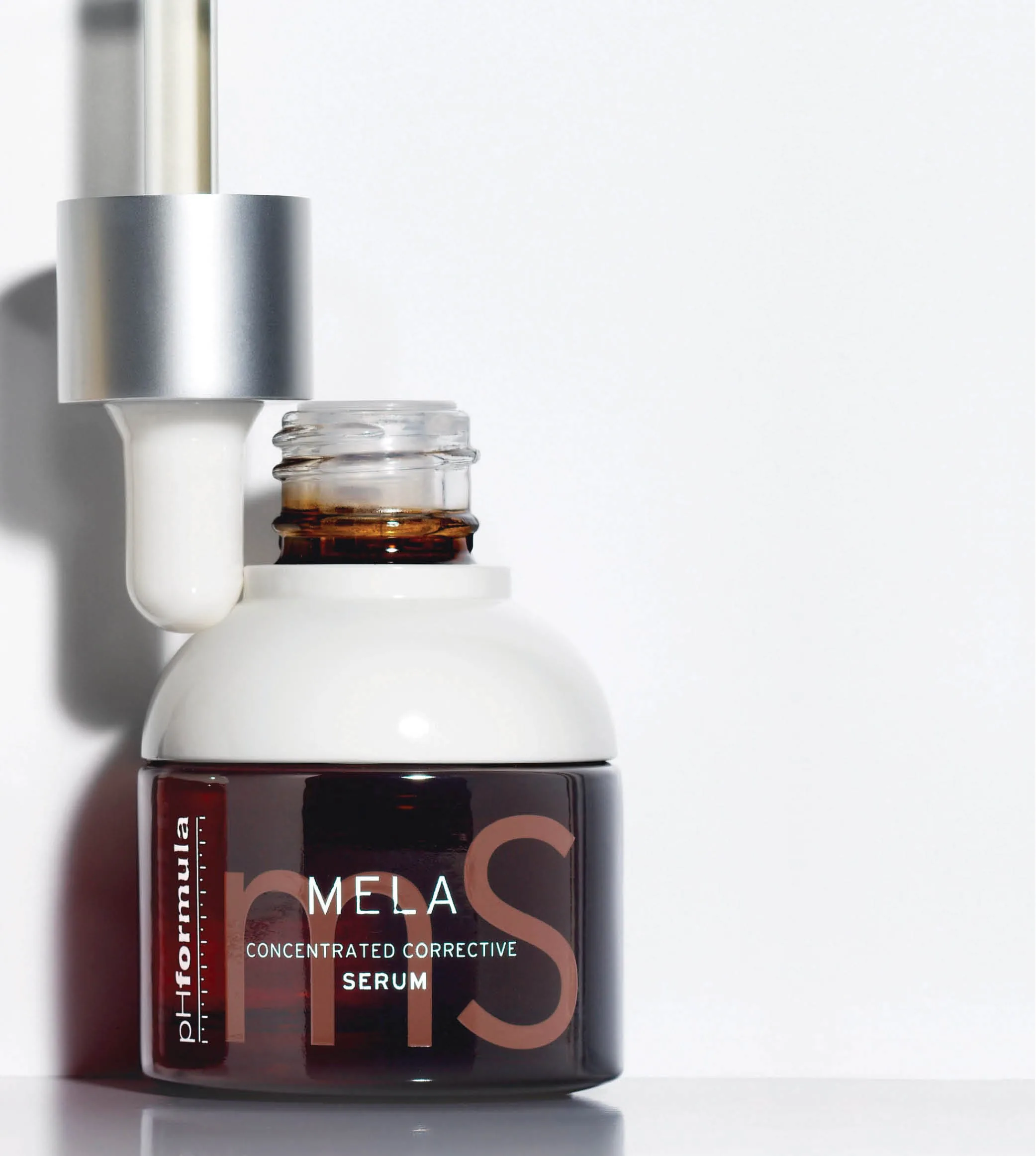 pHformula MELA koncentruotas koreguojantis serumas, 30 ml